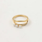 18K gold small pearl row diamond ring