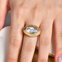 Load image into Gallery viewer, 18K gold stainless steel ring set with zirconium