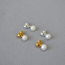 Load image into Gallery viewer, Brass gold-plated small gold bean freshwater pearl 925 silver needle earrings