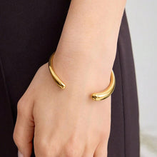 Load image into Gallery viewer, Golden 18K stainless steel open bracelet