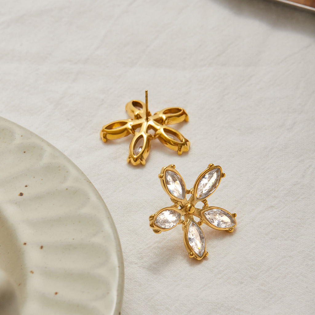 18K gold stainless steel white zircon flower earrings
