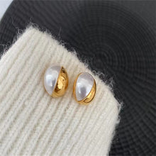 Load image into Gallery viewer, Stainless steel pearl hemispherical metal round ear studs