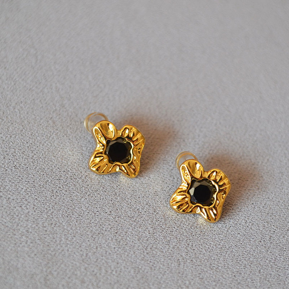 Brass gold-plated pleated texture black zircon irregular flower 925 silver needle earrings