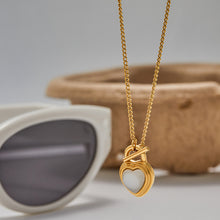 Load image into Gallery viewer, 18K gold stainless steel cat&#39;s eye heart-shaped pendant necklace