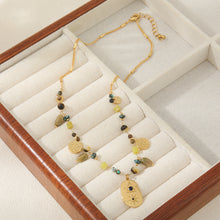 Load image into Gallery viewer, Natural African pine 8-pointed star pendant necklace