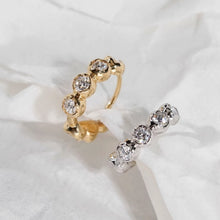 Load image into Gallery viewer, 18K gold copper micro-inlaid zircon small ear buckles