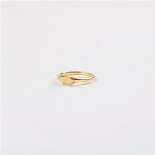 Load image into Gallery viewer, 18k oval smooth surface ring index finger ring