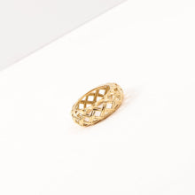 Load image into Gallery viewer, Golden stainless steel 18k gold ring