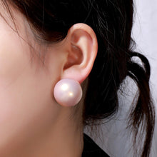 Load image into Gallery viewer, S925 Silver needle High-gloss Pearl earrings