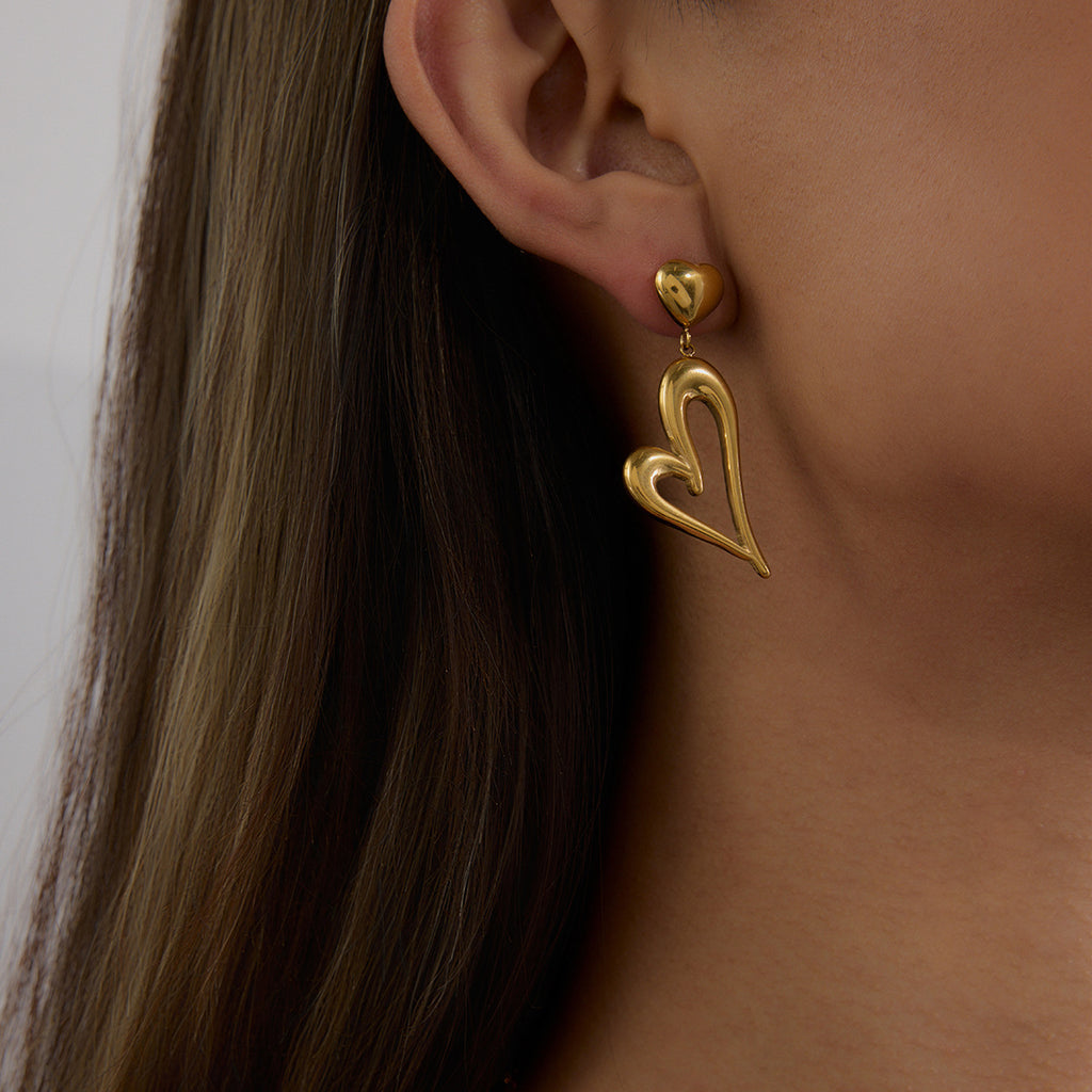 Stainless steel heart-shaped pendant earrings