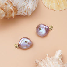Load image into Gallery viewer, Natural pearl small fish copper earrings