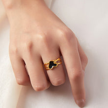 Load image into Gallery viewer, A stainless steel 18K gold-plated oil-dripping heart ring