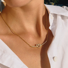 Load image into Gallery viewer, Golden stainless steel rhinestone heart-shaped necklace