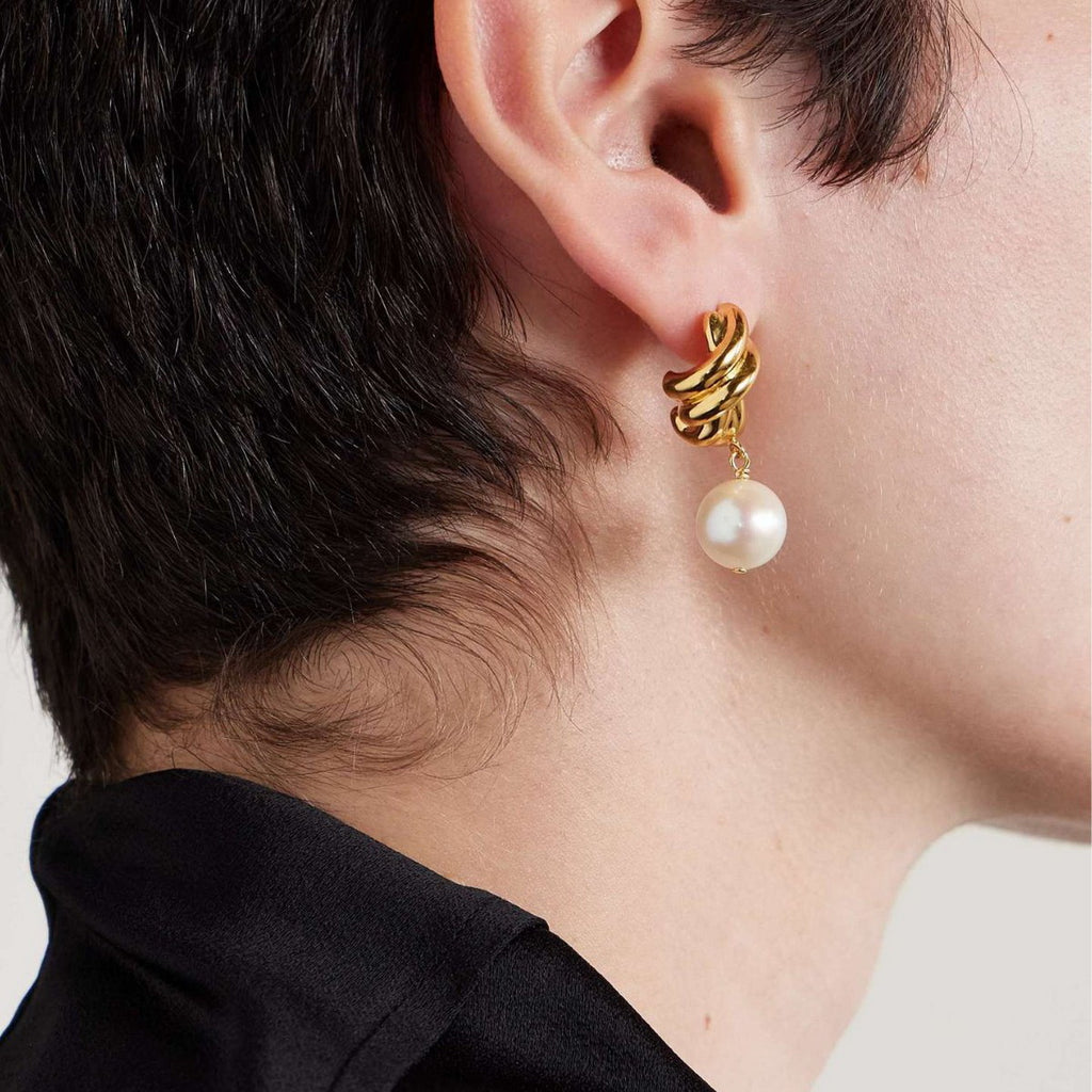 Stainless steel pearl earrings