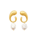 Golden stainless steel pearl earrings