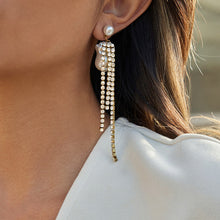 Load image into Gallery viewer, Golden stainless steel, white rhinestone tassels, Baroque pearl earrings