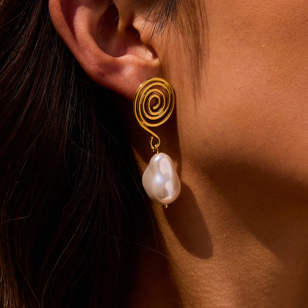 18K gold stainless steel spiral circle imitation pearl pendant earrings
