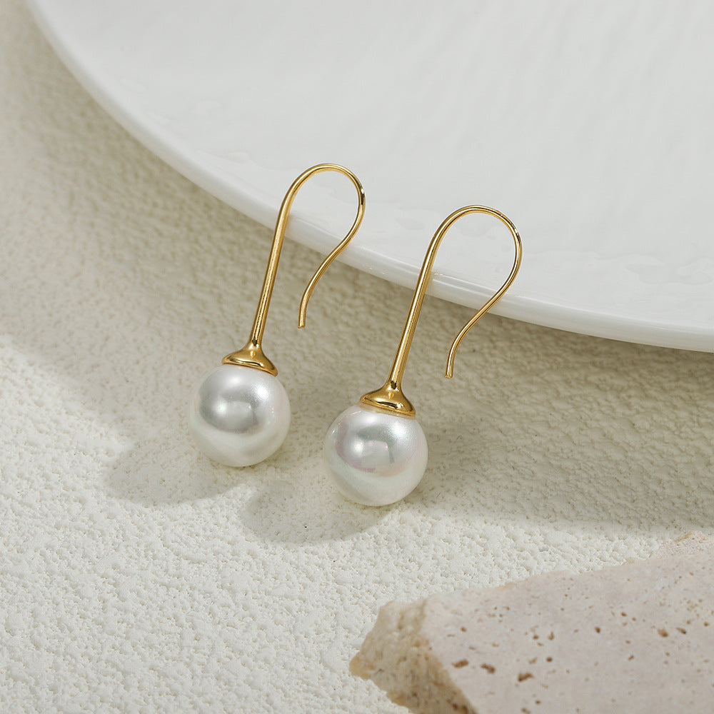 Imitation pearl earrings