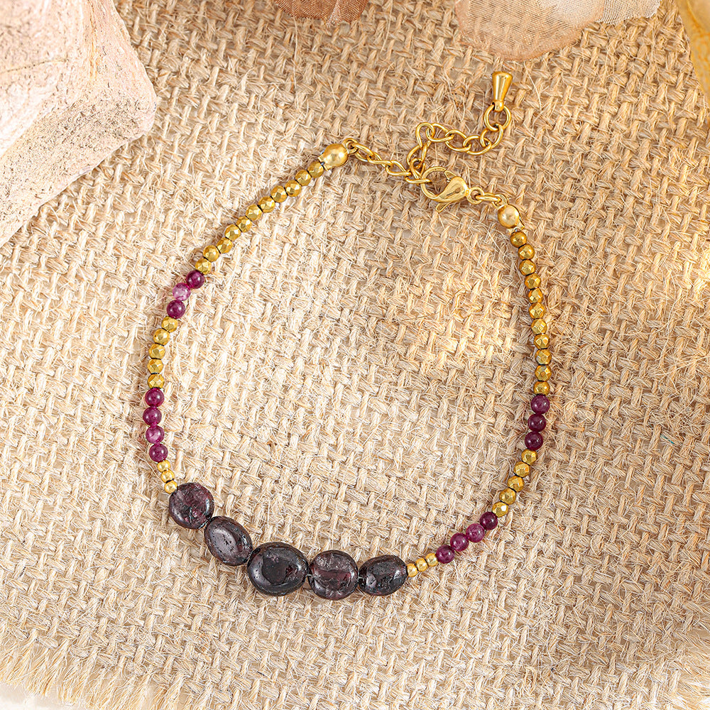 Black gallbladder stone hand-beaded bracelet that does not fade