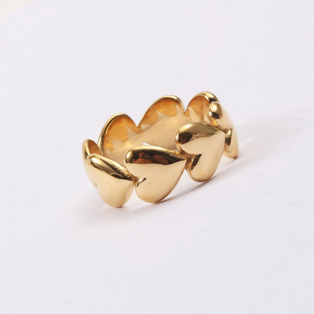 A heart-shaped ring made of titanium steel