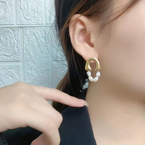 Golden stainless steel freshwater pearl earrings
