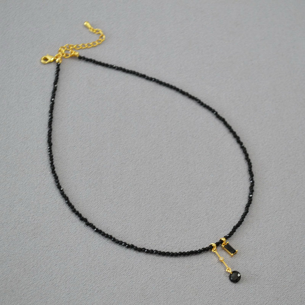 Black spinel beaded pendant necklace