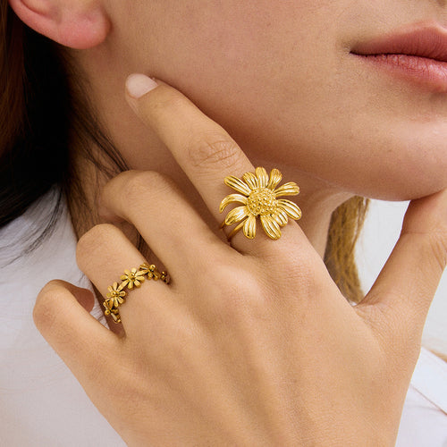 Stainless steel small Daisy flower opening ring