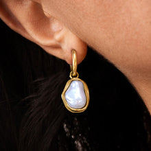 Load image into Gallery viewer, Stainless steel imitation Baroque pearl earrings