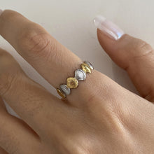 Load image into Gallery viewer, 18K gold stainless steel small shell gold and silver color-matched open ring