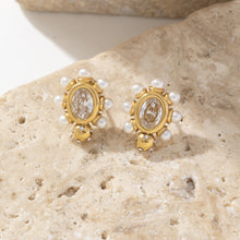 Load image into Gallery viewer, Golden stainless steel pearl earrings
