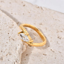 Load image into Gallery viewer, Stainless steel zirconium-encrusted ring
