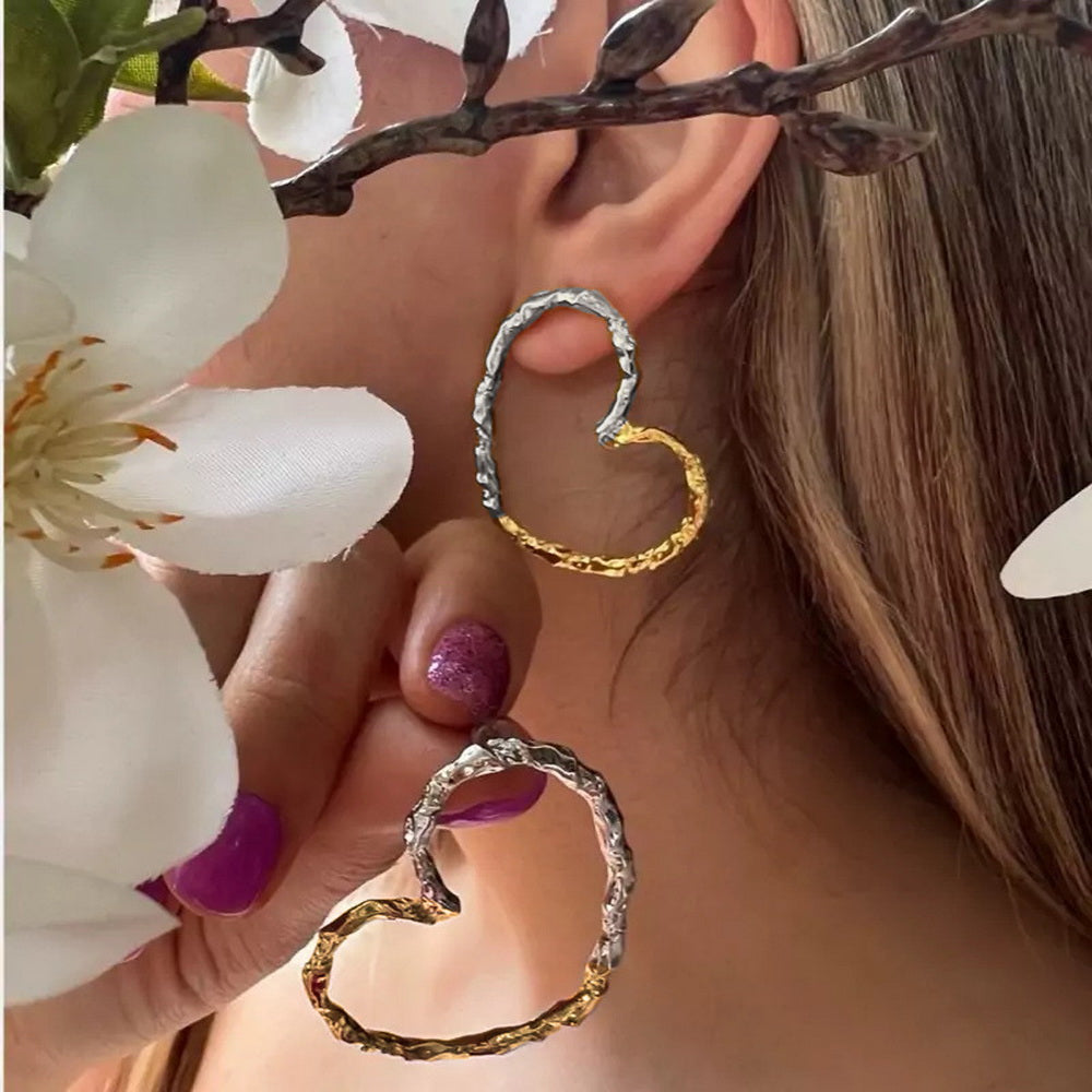 Gold and silver color-matched stainless steel heart-shaped exaggerated ear studs