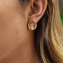 Load image into Gallery viewer, Stainless steel zirconium-inlaid friendship hand round stud earrings