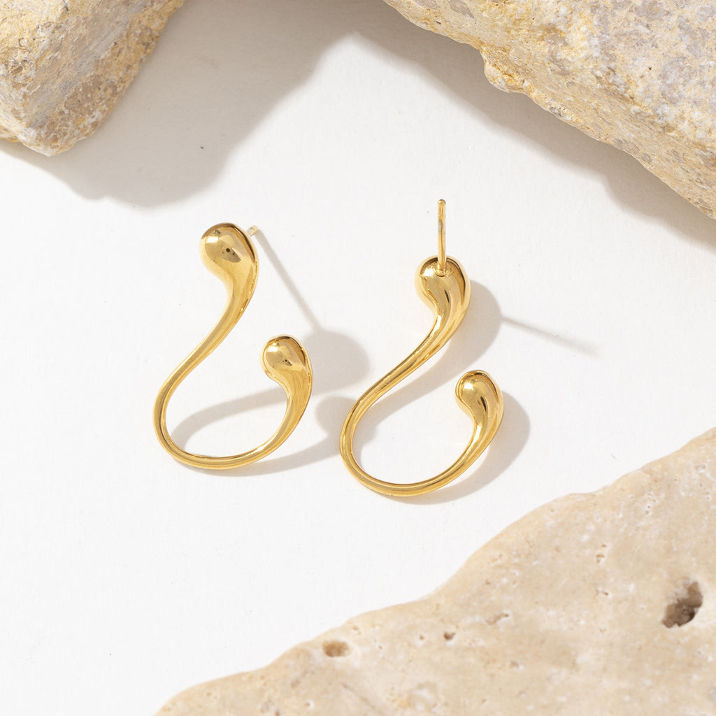 Stainless steel 18K gold geometric line design earrings