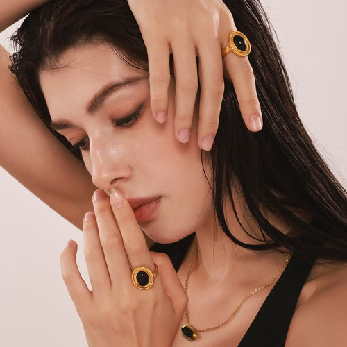 Stainless steel gold-plated natural stone black agate oval ring