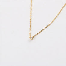 Load image into Gallery viewer, 18K gold single diamond pendant collarbone chain necklace