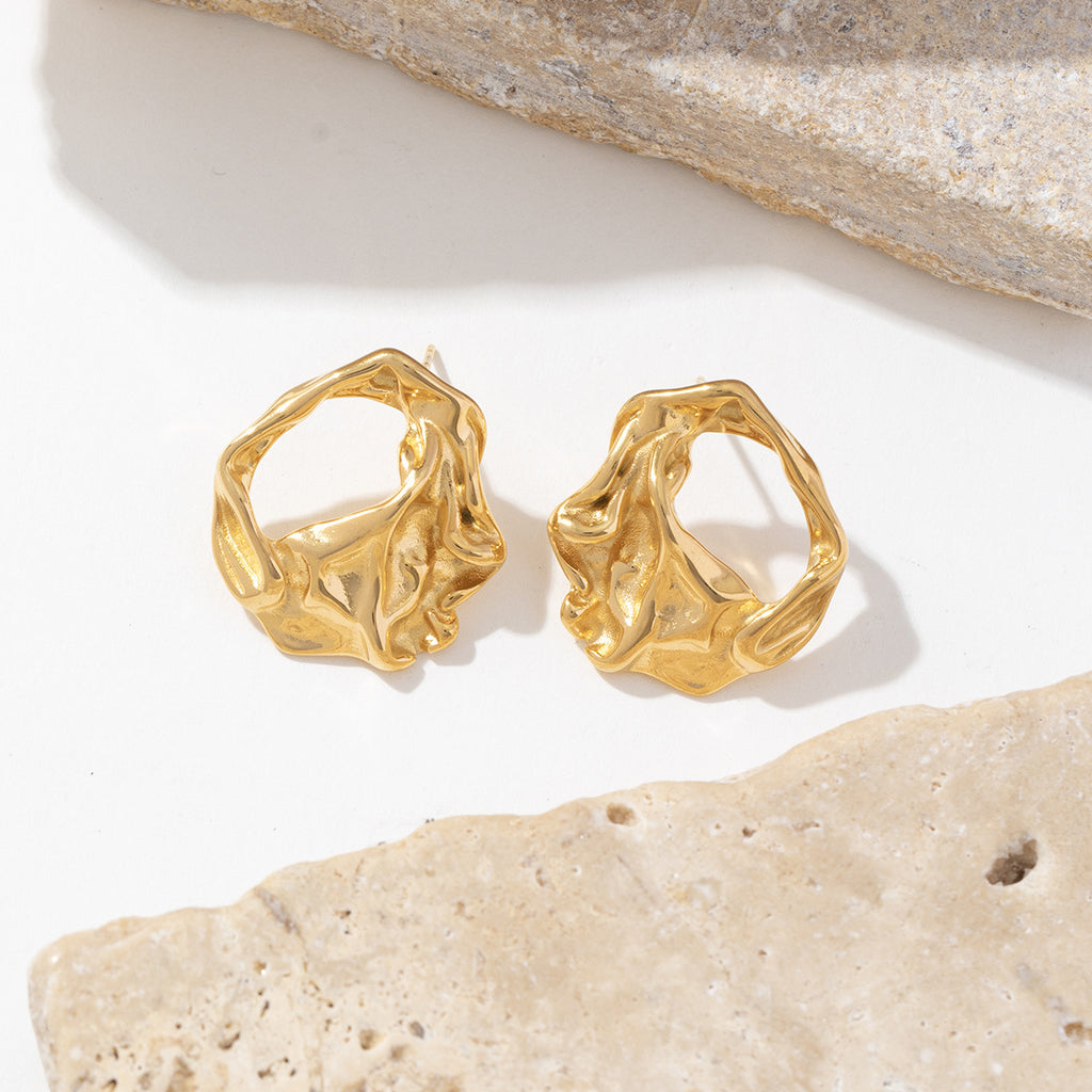18K gold stainless steel hollowed-out embossed pleated earrings