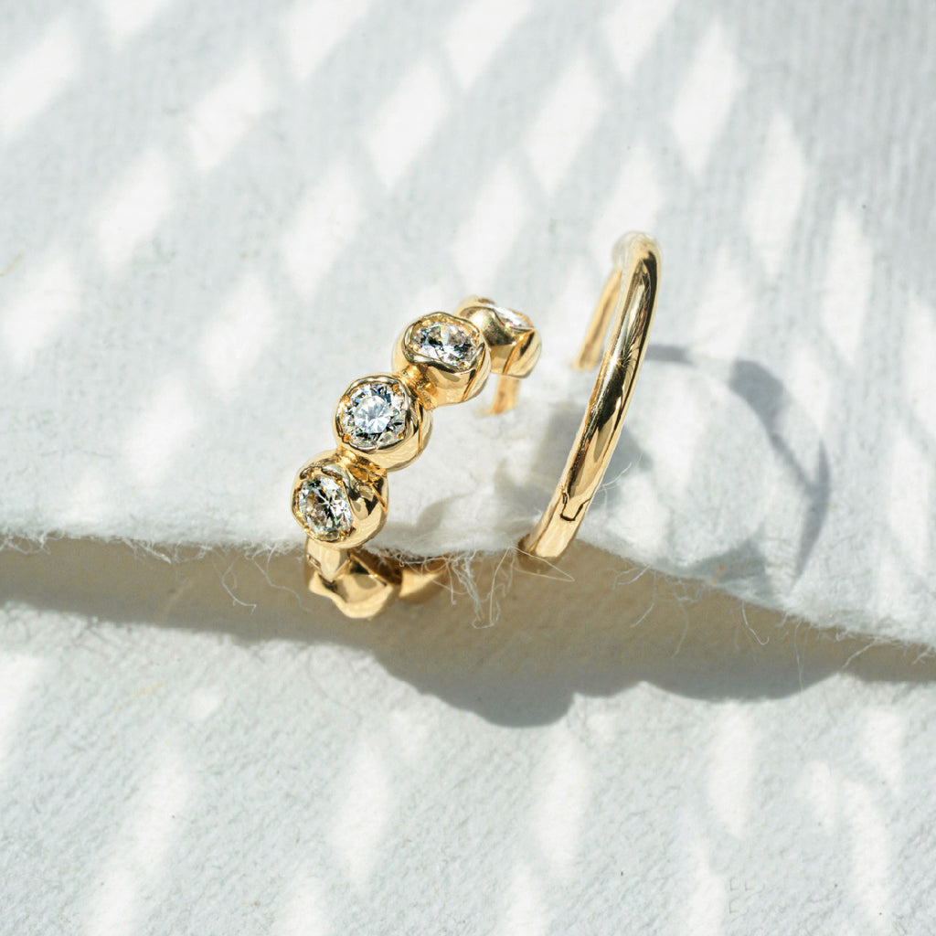 18K gold copper micro-inlaid zircon small ear buckles