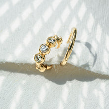 Load image into Gallery viewer, 18K gold copper micro-inlaid zircon small ear buckles