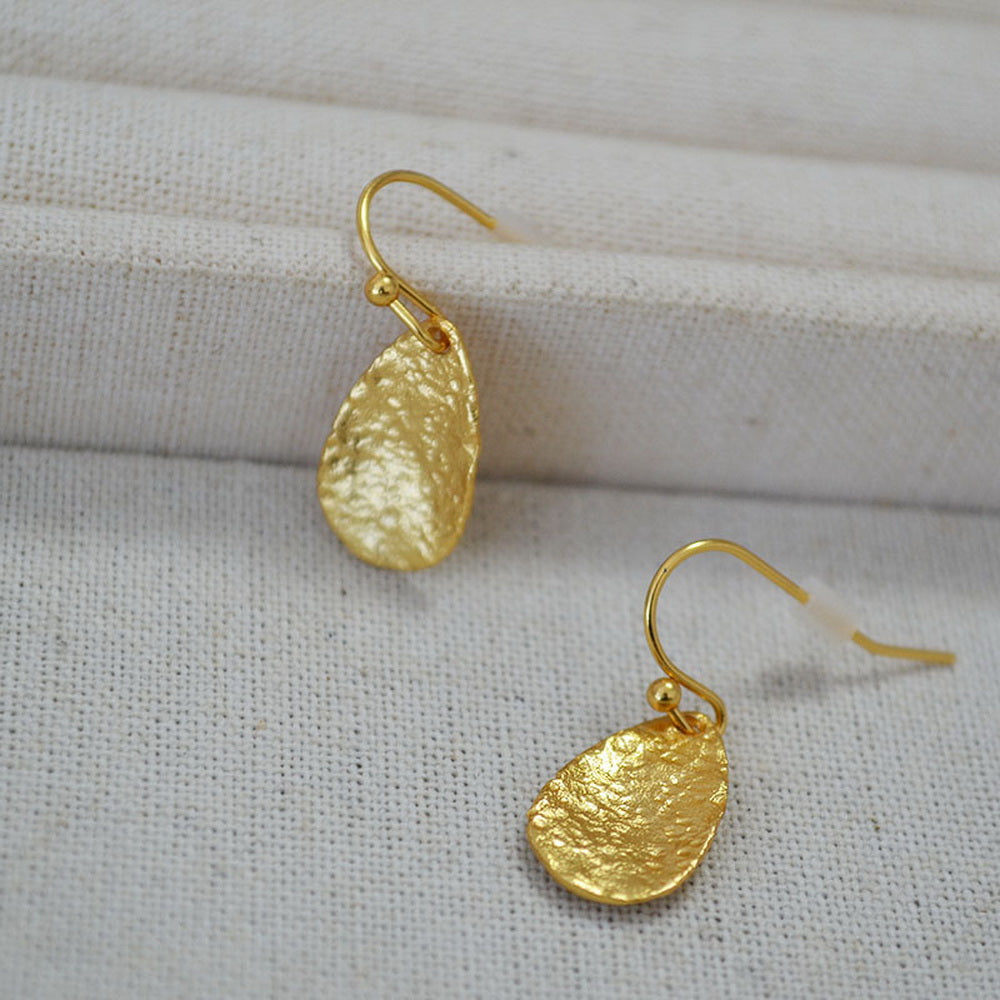 Brass gold-plated golden leaf teardrop leaf earrings