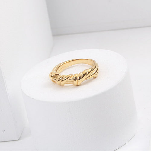 18K gold stainless steel twisted knot ring