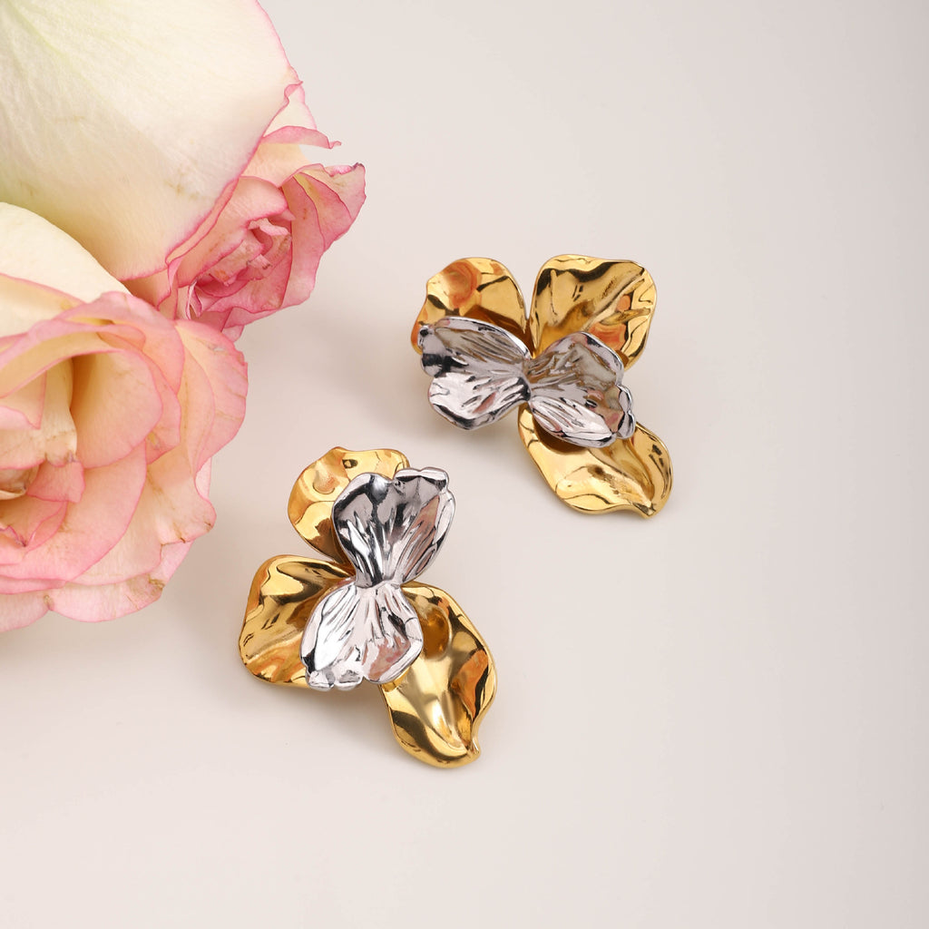 18K gold stainless steel gold and silver color-matched wavy flower earrings