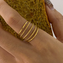 Load image into Gallery viewer, Stainless steel flower ring stacking set