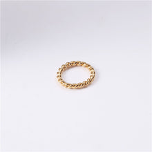 Load image into Gallery viewer, Golden titanium steel twist ring