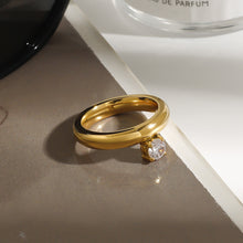 Load image into Gallery viewer, Stainless steel ring inlaid with single zirconium