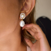 Load image into Gallery viewer, Pearl sunflower pendant stainless steel earrings