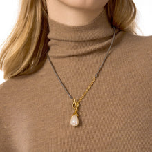 Load image into Gallery viewer, Stainless steel pearl sweater chain necklace