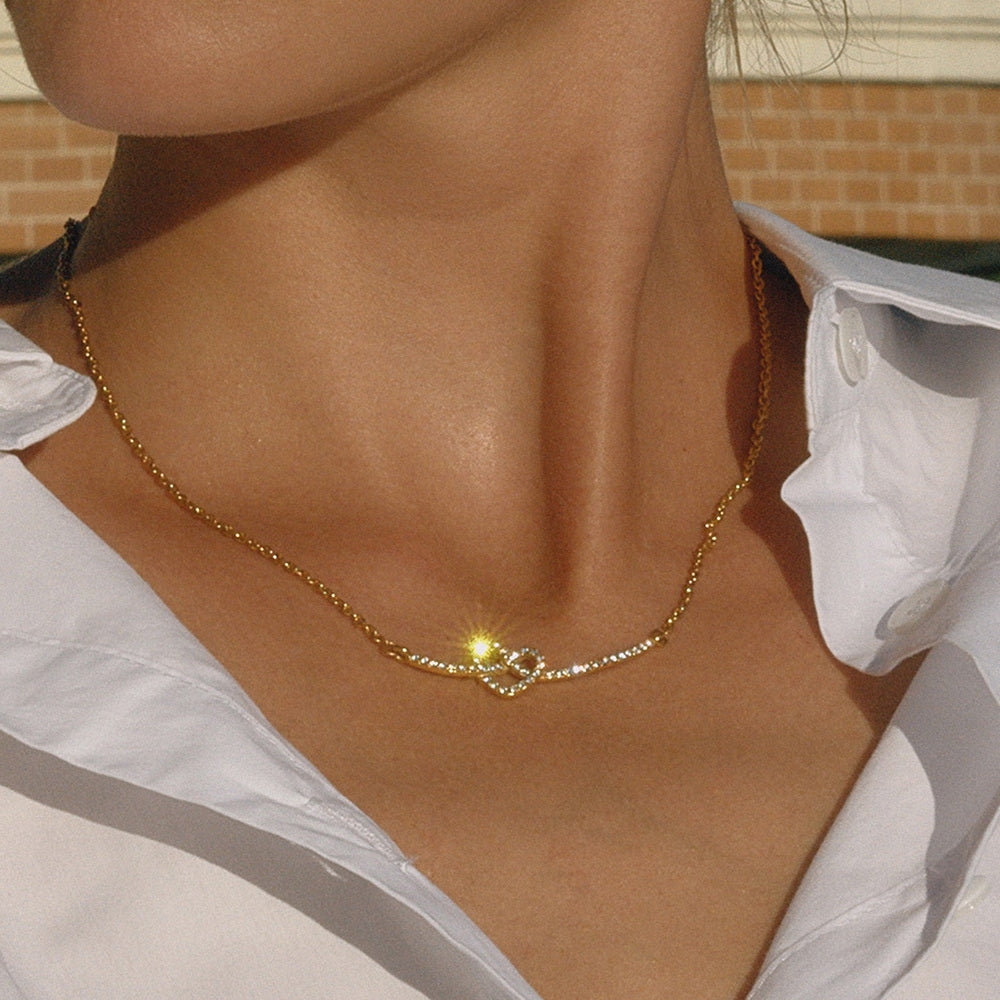 Golden stainless steel rhinestone heart-shaped necklace
