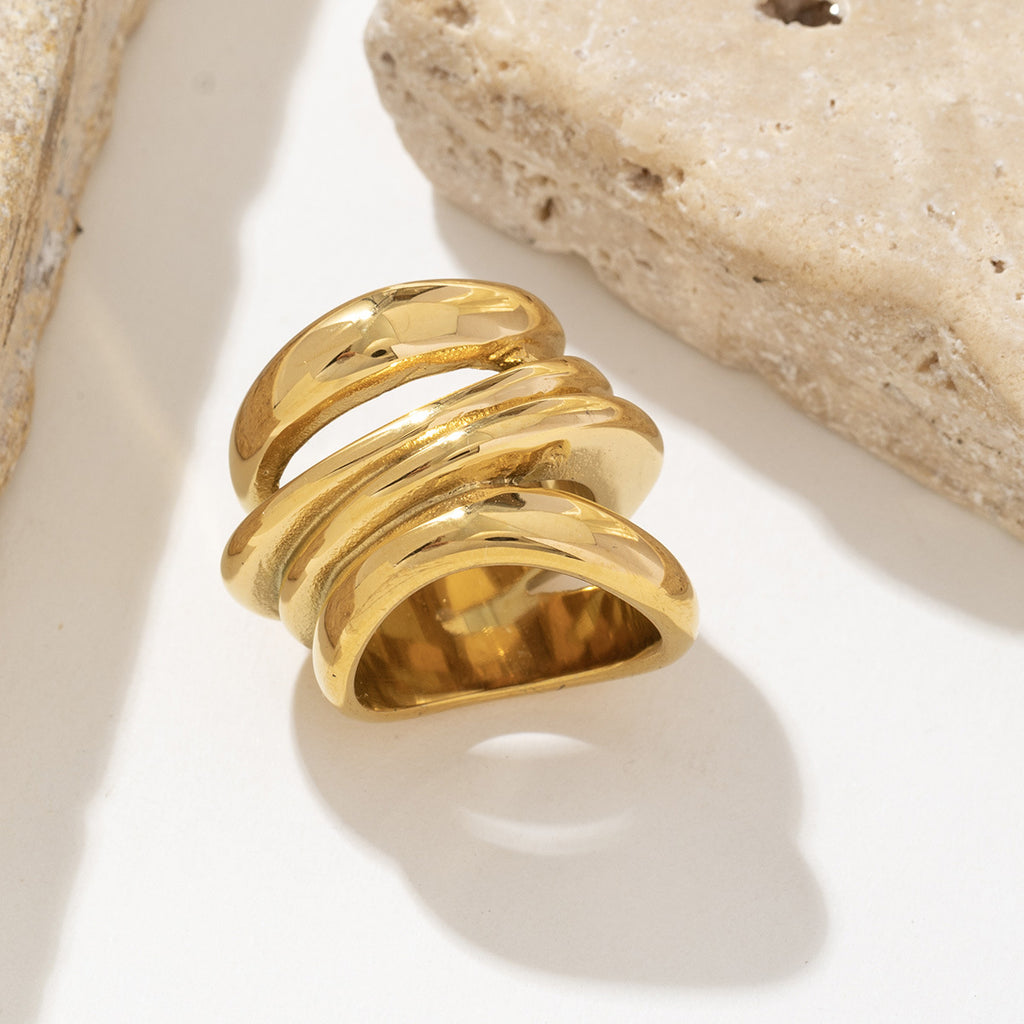 18K gold multi-layer cross-perforated ring