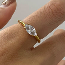 Load image into Gallery viewer, Stainless steel diamond stackable ring set